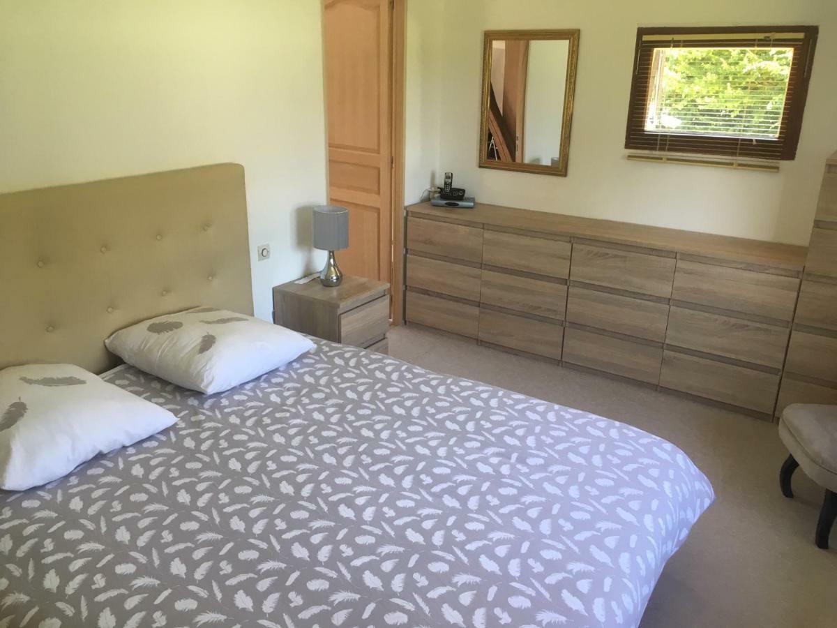 Charmante Chambre Privee Dans Veritable Maison Normande - Check In Tardif Ou Late Ok Sainte-Croix-sur-Aizier Екстериор снимка